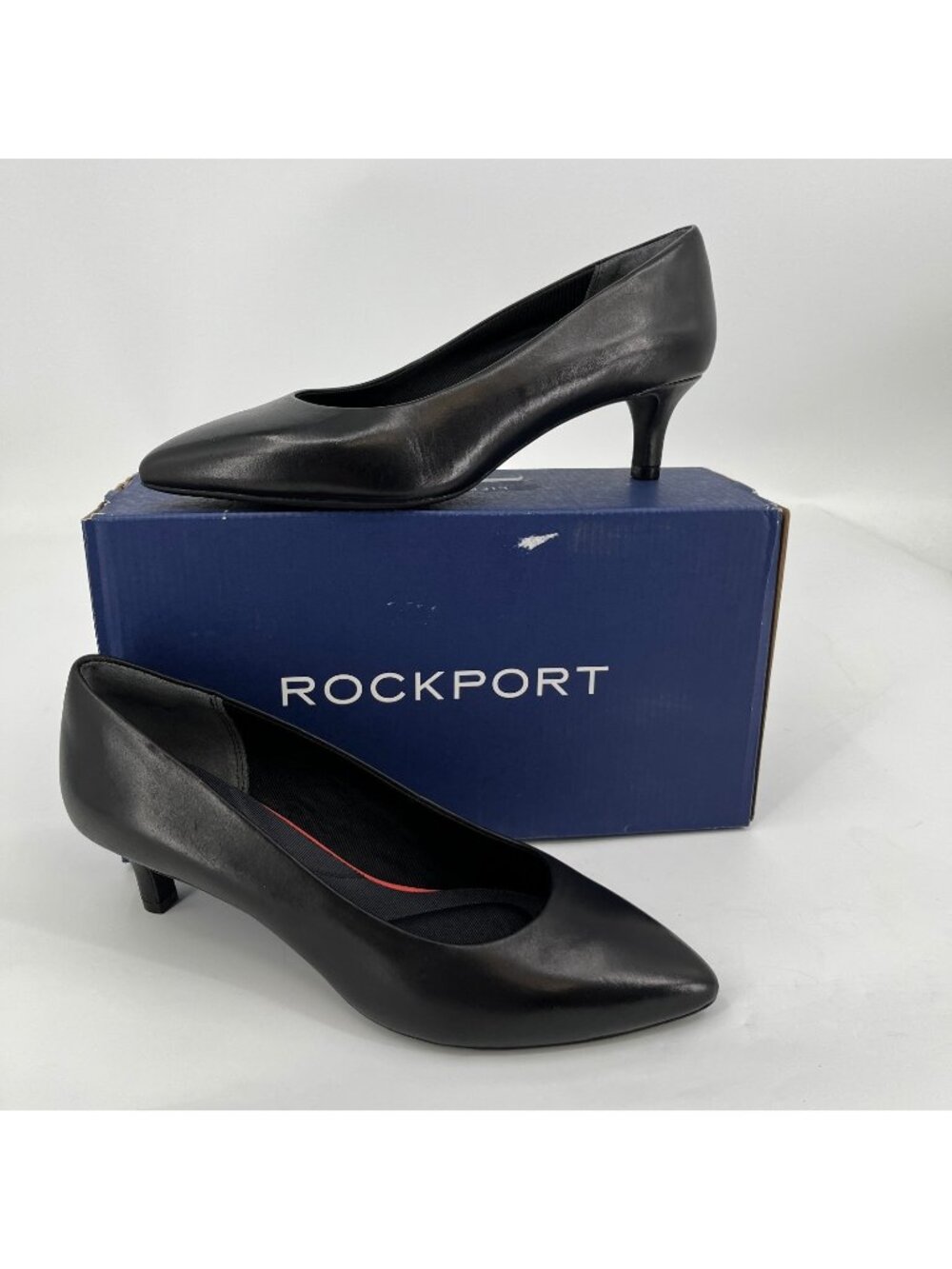 Rockport Total Motion Kalila Pumps Black Size 10.5 Leather Pointed Toe TruTECH